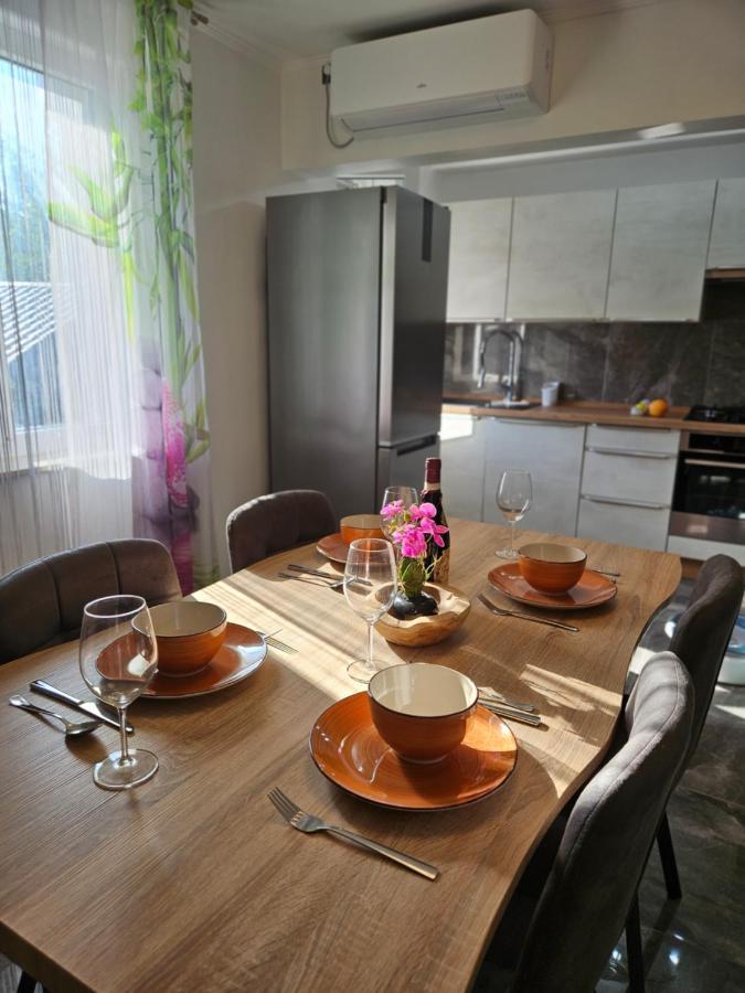Apartmani Dado Cavle Exterior photo