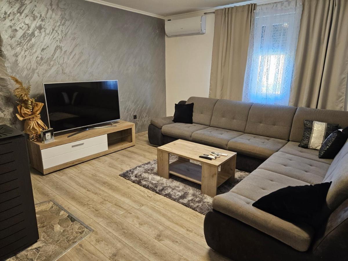 Apartmani Dado Cavle Exterior photo