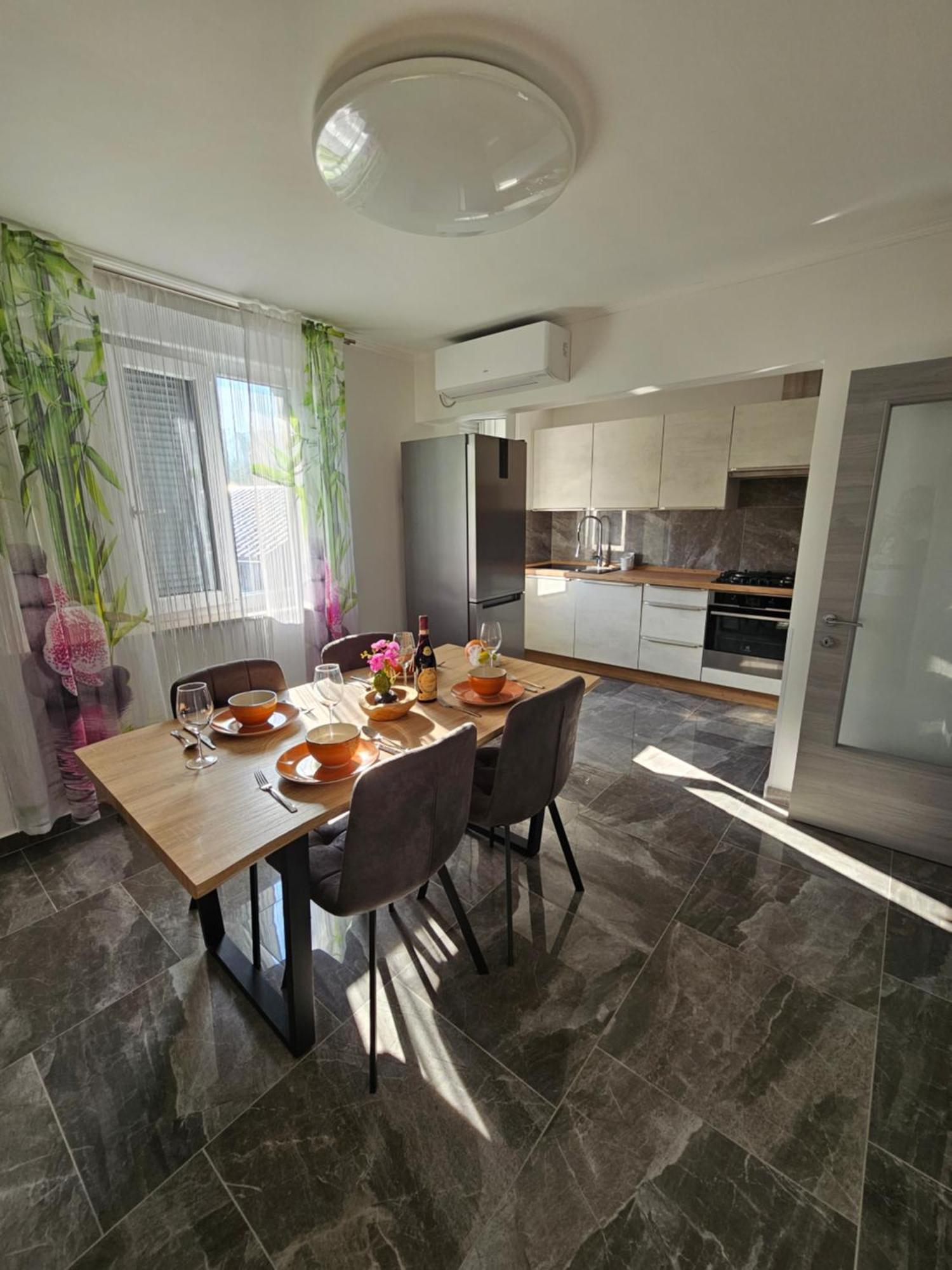 Apartmani Dado Cavle Exterior photo